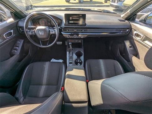 Used 2023 Honda Civic Sport image 13