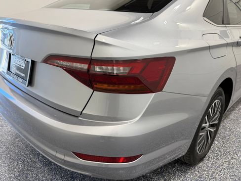 Used 2019 Volkswagen Jetta SEL FWD image 17