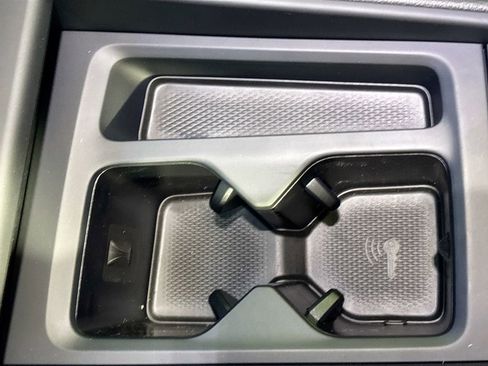 New 2026 Volkswagen Tiguan SE image 15