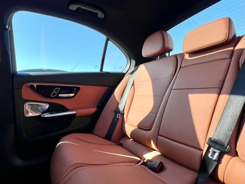 Certified 2026 Mercedes-Benz C 300 4MATIC Sedan image 16