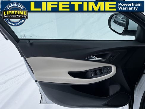 Used 2023 Buick Encore GX Select image 15