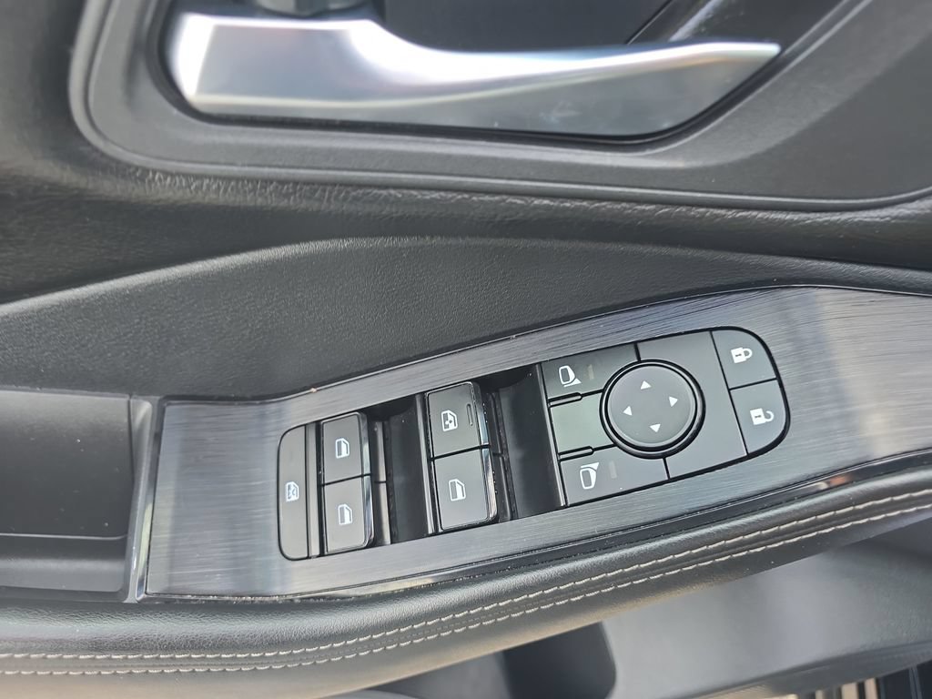 Used 2021 Nissan Rogue SV AWD/4WD image 21