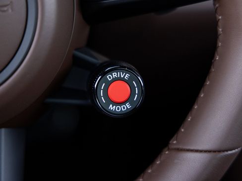 Certified 2026 Porsche 911 Carrera GTS image 15