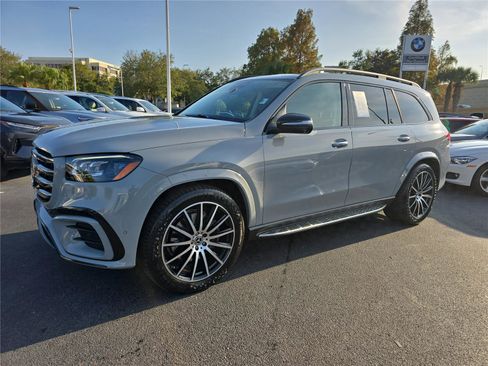 Used 2024 Mercedes-Benz GLS 580 4MATIC image 6