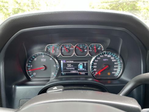 Used 2018 Chevrolet Silverado 1500 LT w/ Texas Edition AWD/4WD image 22