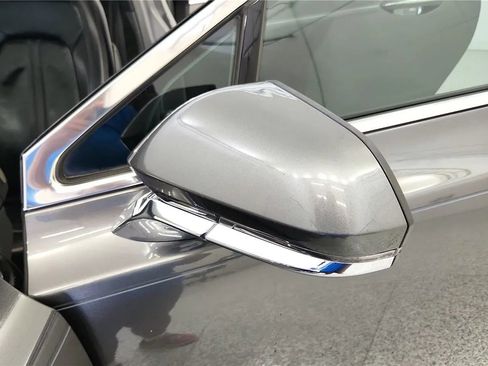 Used 2018 Lincoln MKZ Select w/ Technology Package FWD image 18