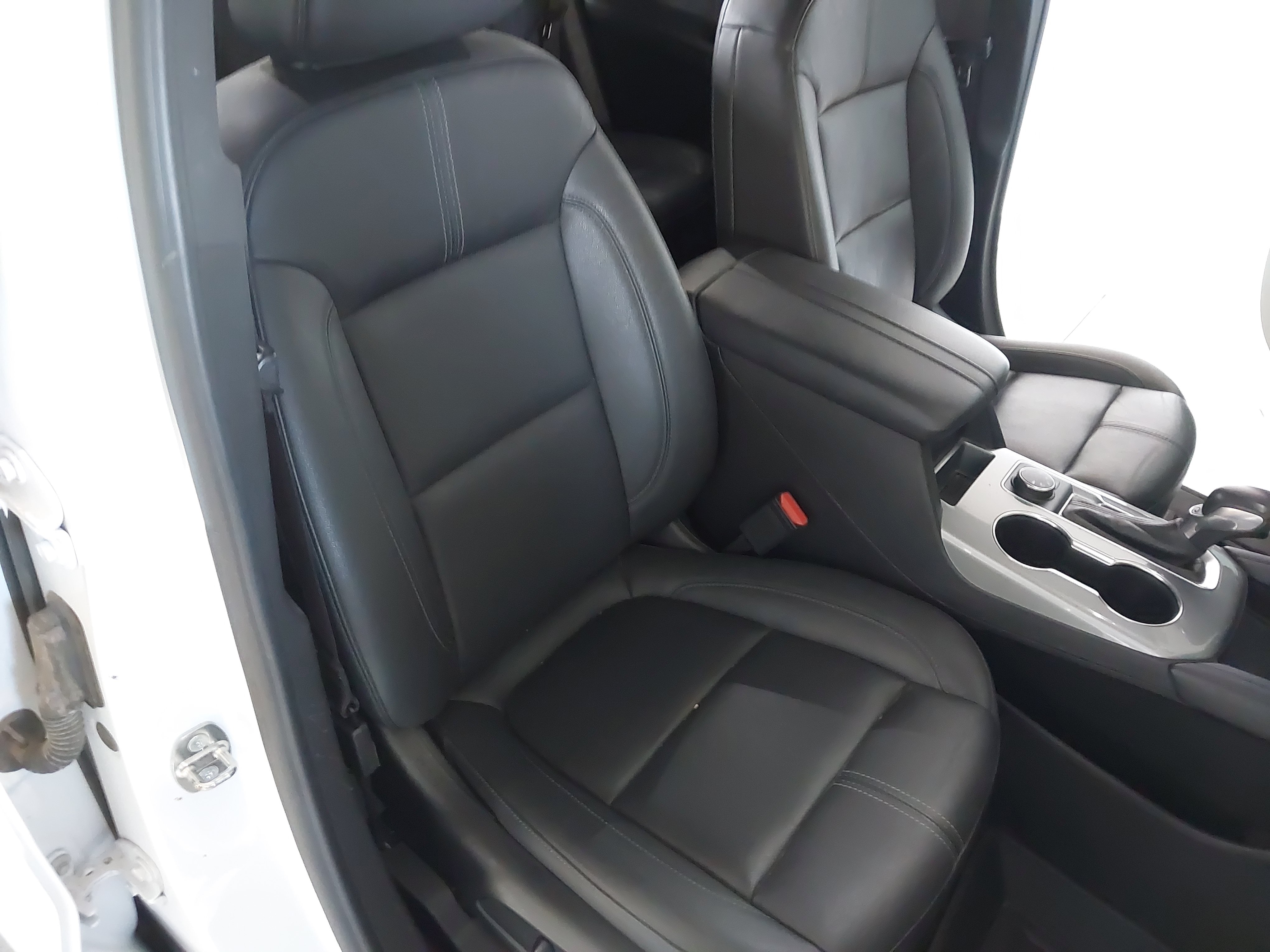 Used 2021 Chevrolet Blazer LT w/ Redline Edition AWD/4WD image 5