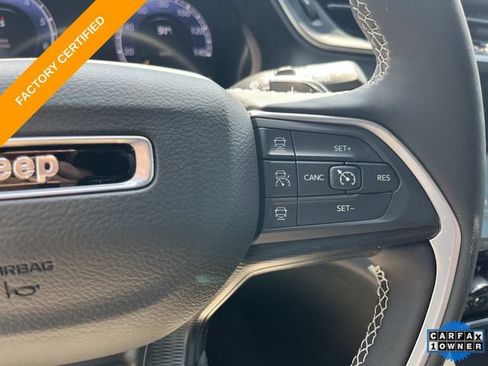 Certified 2025 Jeep Grand Cherokee Altitude w/ MOPAR Finishing Package AWD/4WD image 33
