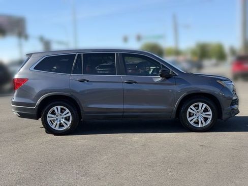 Used 2016 Honda Pilot LX image 9