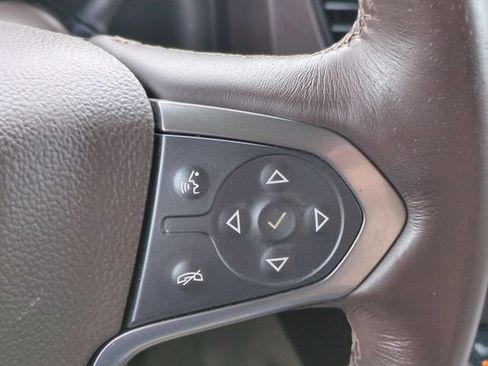 Used 2019 Chevrolet Tahoe Premier AWD/4WD image 18