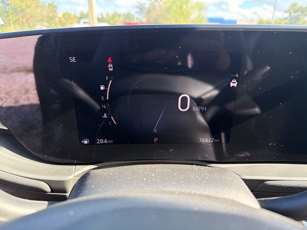 Used 2026 Buick Envista Preferred FWD image 2