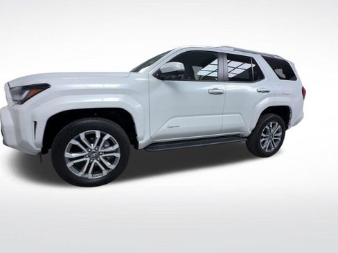 Used 2026 Toyota 4Runner Limited AWD/4WD image 4