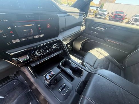 Used 2024 GMC Sierra 1500 AT4X AWD/4WD image 13