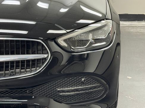 Used 2023 Mercedes-Benz C 300 4MATIC Sedan image 7