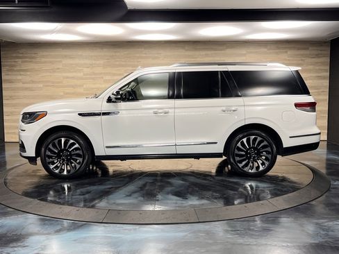 Used 2022 Lincoln Navigator Black Label image 20