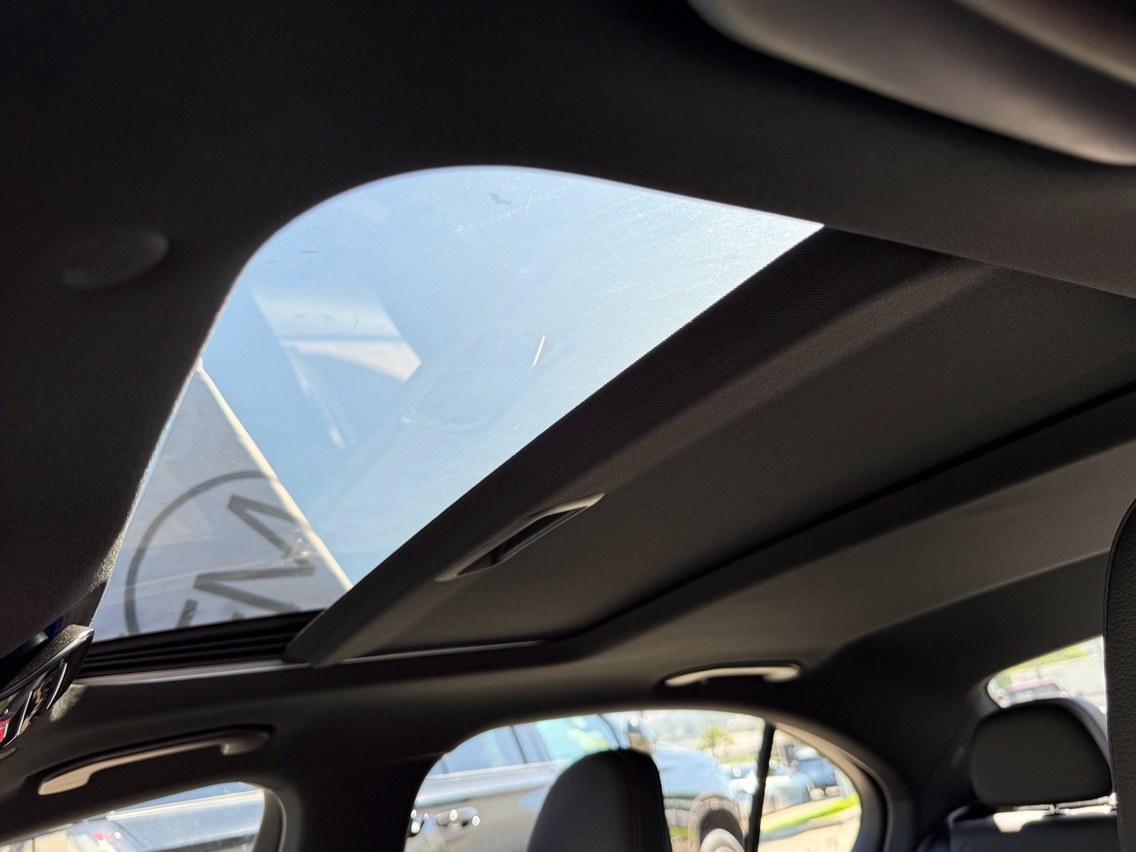 Used 2025 Mercedes-Benz C 300 Sedan image 27