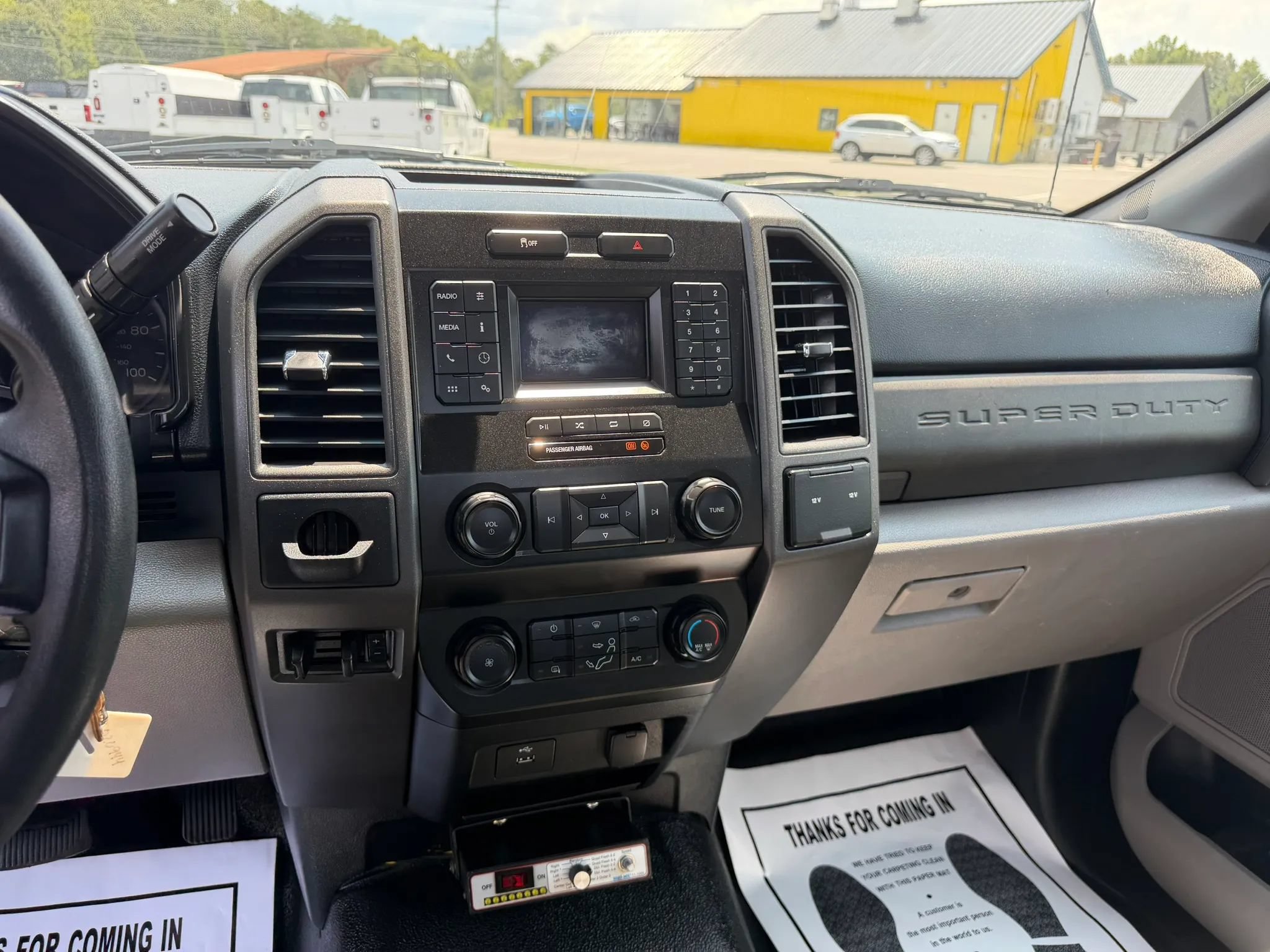 Used 2020 Ford F350 XL w/ Power Equipment Group RWD image 11