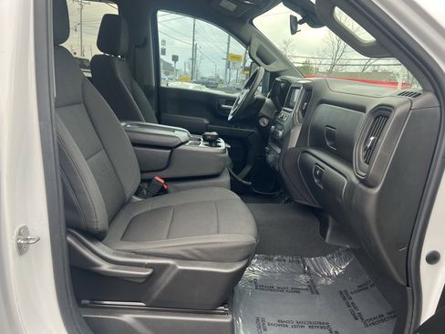 Used 2022 Chevrolet Silverado 2500 Custom w/ Custom Convenience Package image 25