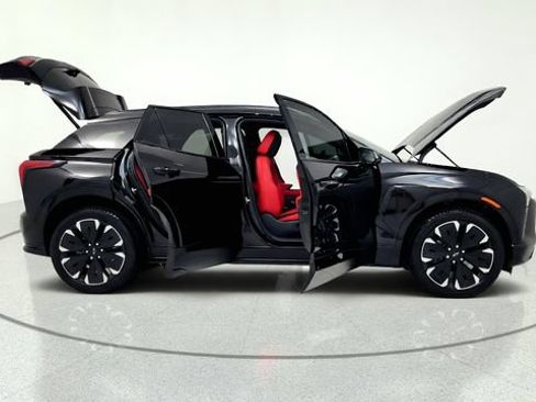 Used 2024 Chevrolet Blazer EV RS RWD image 20