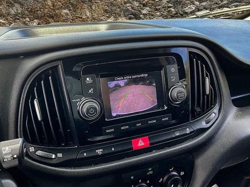 Used 2020 RAM ProMaster City Tradesman SLT image 18