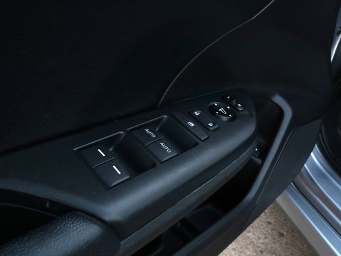 Used 2016 Honda Civic EX-L image 18