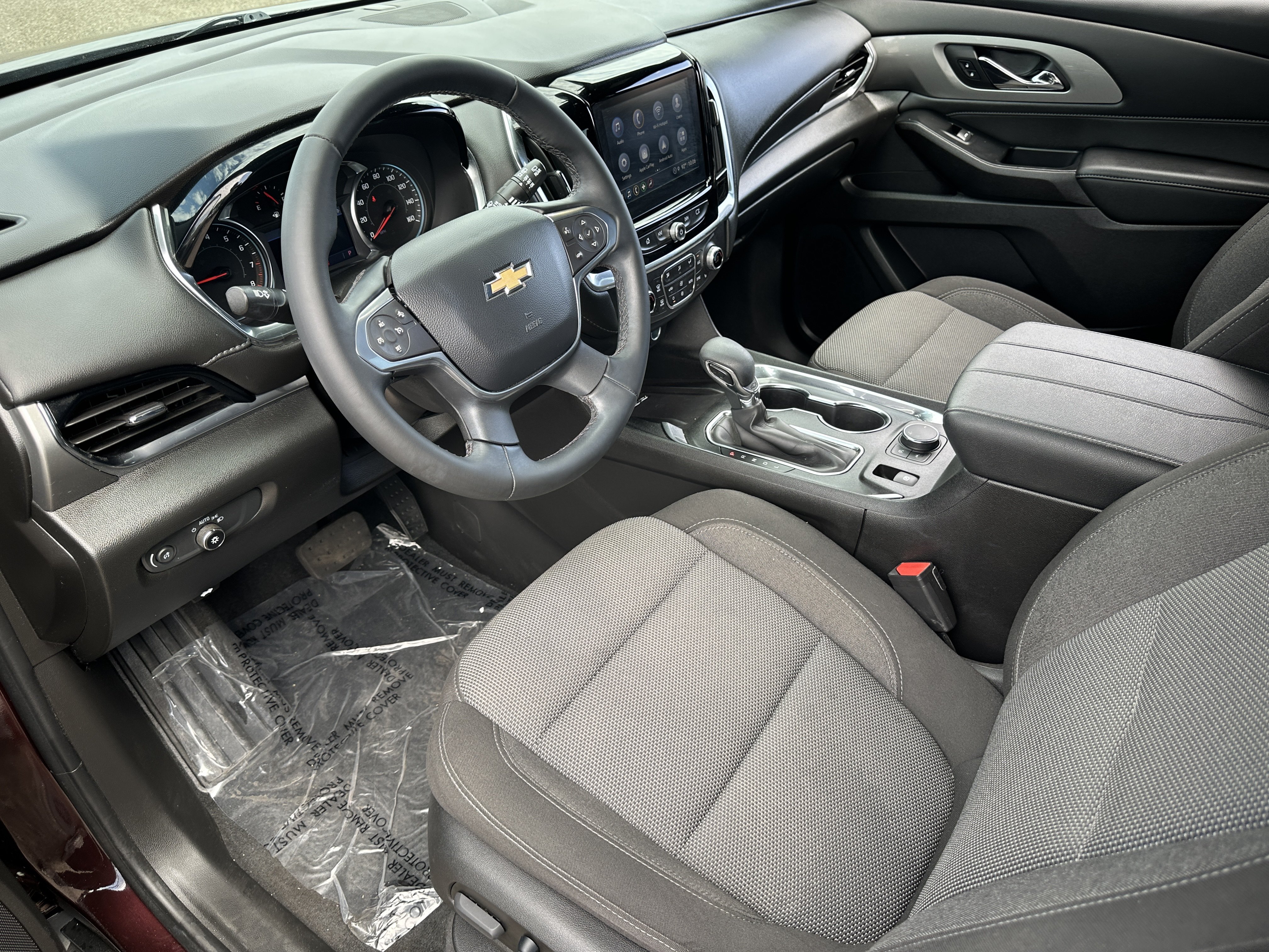 Used 2023 Chevrolet Traverse LT FWD image 18