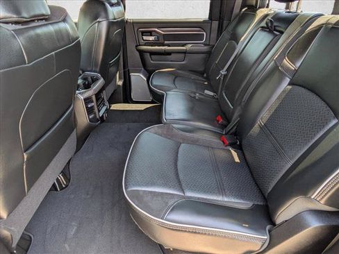 Used 2026 RAM 3500 Laramie AWD/4WD image 17