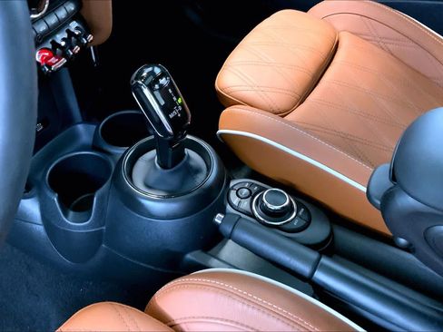 Used 2024 MINI Cooper S FWD image 16