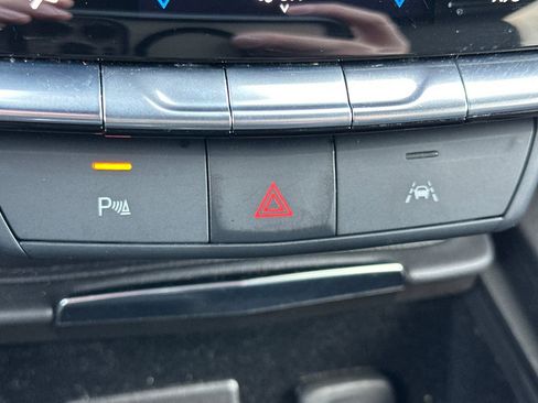 Certified 2024 Cadillac XT4 Premium Luxury image 31