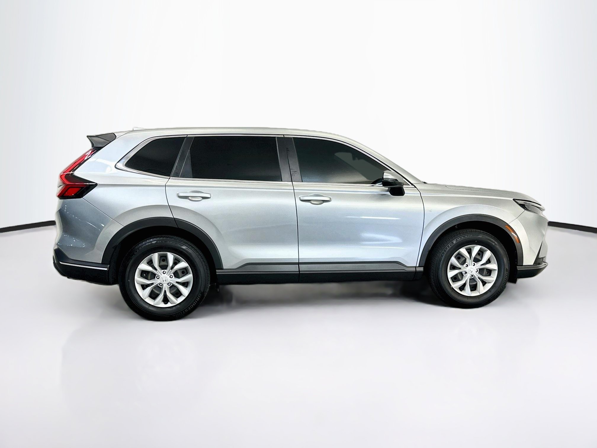 Used 2025 Honda CR-V LX image 10