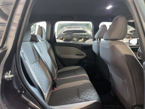 Used 2025 Subaru Forester AWD/4WD image 18