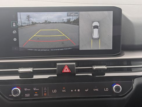 Used 2026 Kia Sportage SX image 28