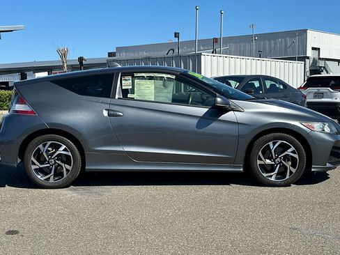 Used 2016 Honda CR-Z LX image 3