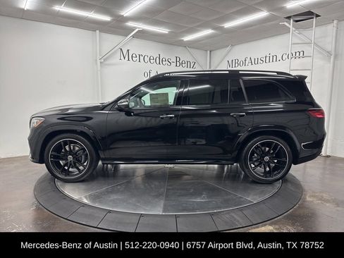 Used 2026 Mercedes-Benz GLS 450 4MATIC image 4