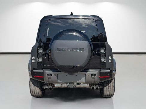 Used 2024 Land Rover Defender 110 Carpathian Edition AWD/4WD image 4