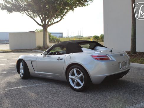 Used 2007 Saturn Sky w/ Premium Trim Pkg image 8