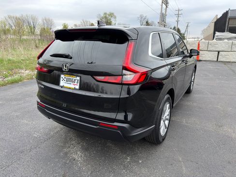 Used 2023 Honda CR-V EX image 6