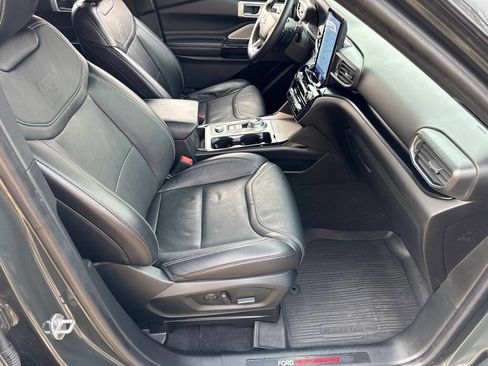 Used 2022 Ford Explorer ST w/ Equipment Group 401A image 14