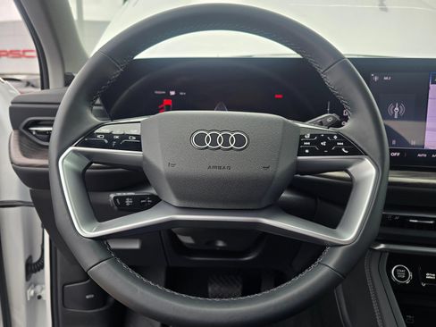 Certified 2025 Audi Q5 Premium w/ Premium Plus AWD/4WD image 13