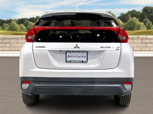 Used 2019 Mitsubishi Eclipse Cross ES image 3