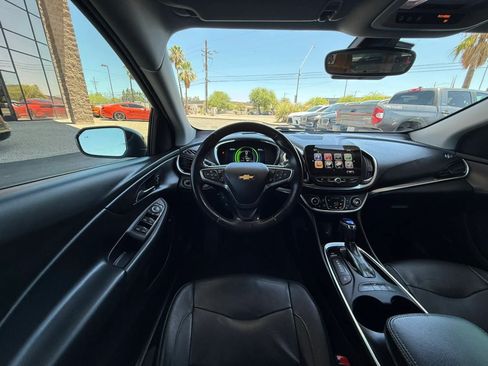 Used 2018 Chevrolet Volt Premier w/ Driver Confidence Package FWD image 52