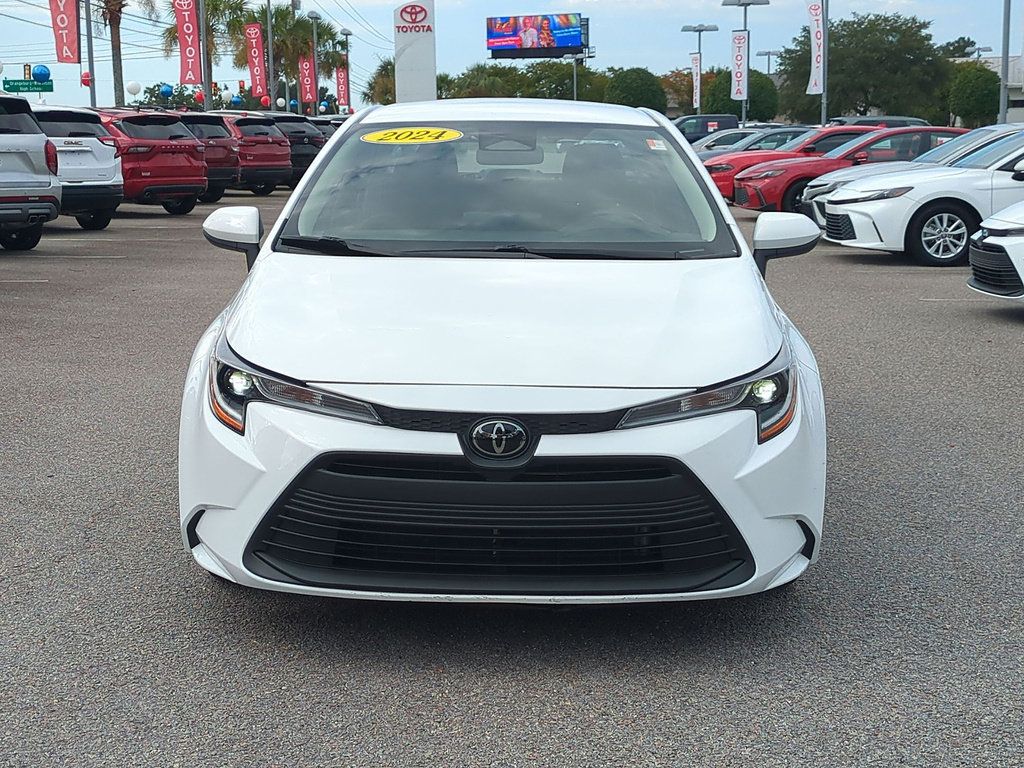 Certified 2024 Toyota Corolla LE FWD image 8