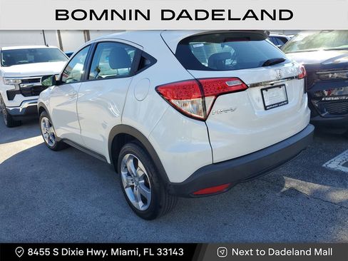 Used 2022 Honda HR-V LX image 3