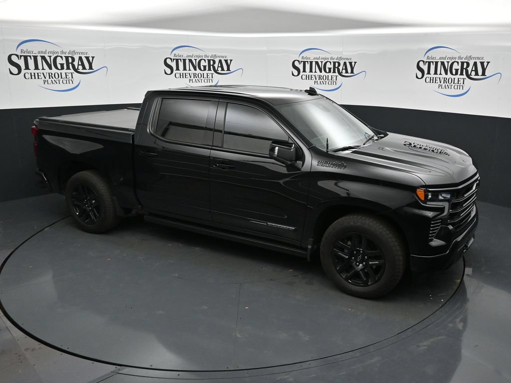 Used 2025 Chevrolet Silverado 1500 High Country w/ Midnight Edition RWD image 18