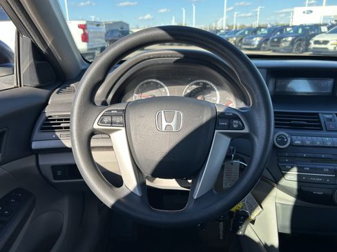 Used 2010 Honda Accord LX-P image 10