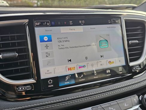 New 2026 Chrysler Pacifica Select image 20