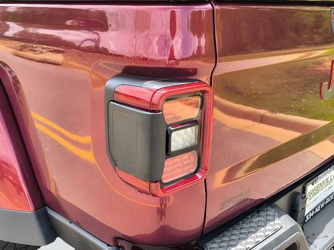 Used 2021 Jeep Gladiator Mojave image 31