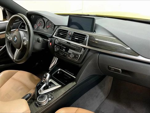 Used 2016 BMW M4 Coupe RWD image 41