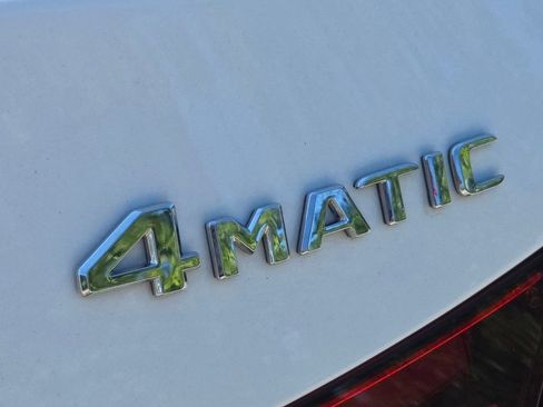 Certified 2022 Mercedes-Benz C 300 4MATIC Sedan image 4