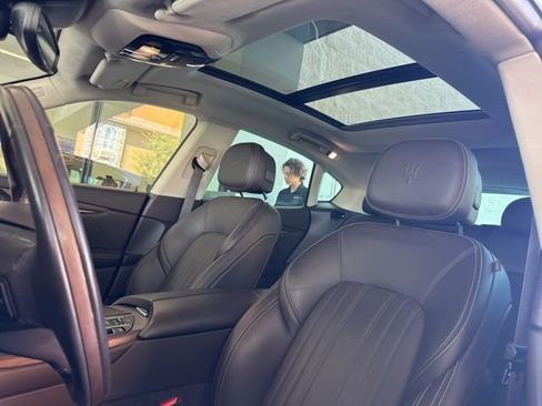 Used 2022 Maserati Levante GT image 16